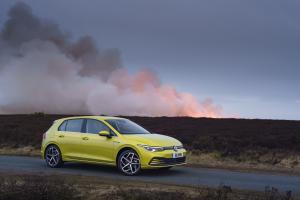 Volkswagen Golf Style 2020 года  (UK)